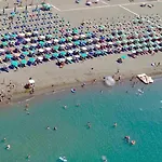 Elsaidi 3* Velipojë