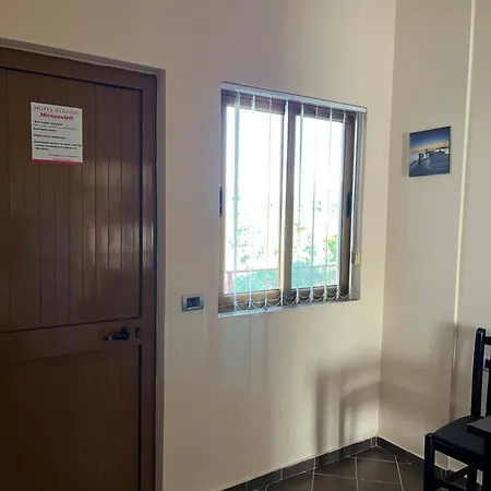 Elsaidi 3* Velipojë